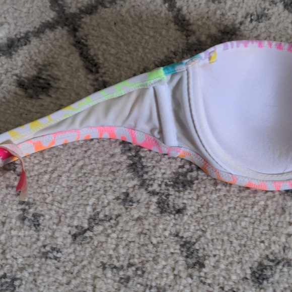 Neon leopard print bikini top - Picture 5 of 9